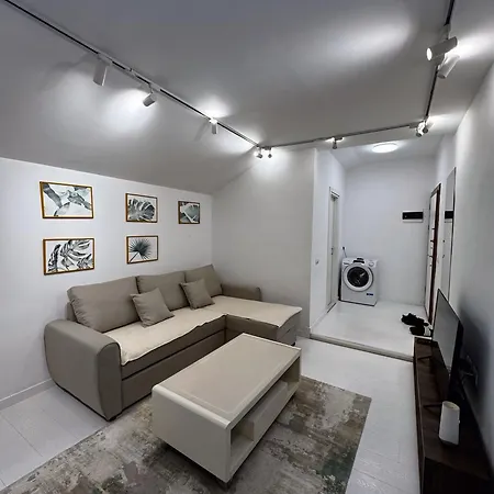 Modern Center *